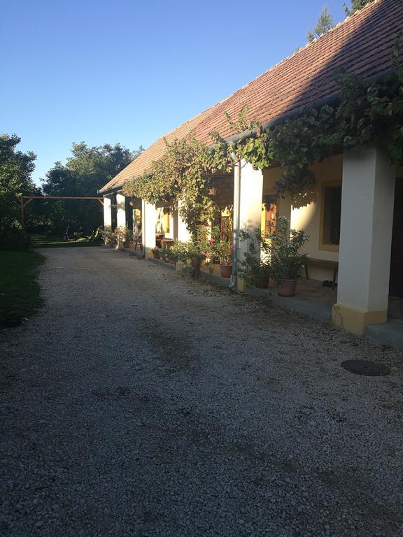 Koppany Lovasudvar Bakonykoppány Exterior foto